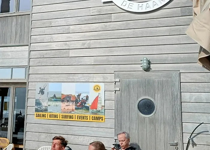 Sun And Sea 公寓 *