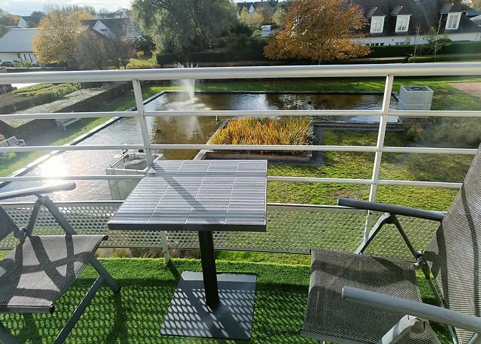 Sun And Sea 德哈恩